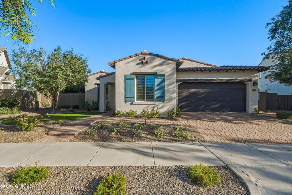 1907 W EL CORTEZ Trail, Phoenix, AZ 85085