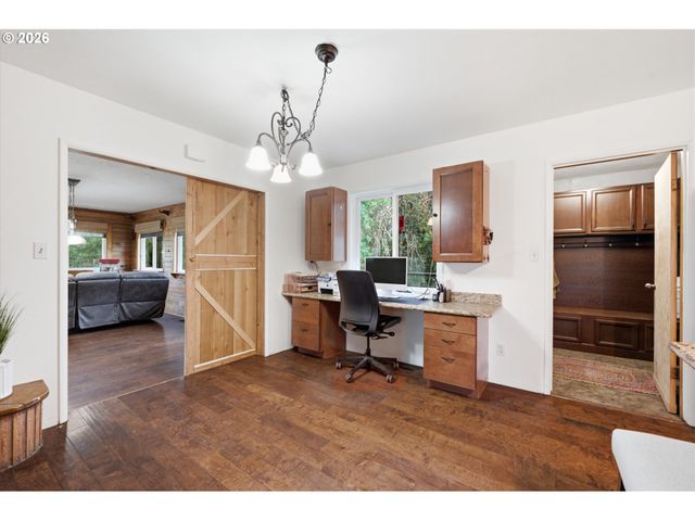 22740 Ne HIGHWAY 240, Newberg, OR 97132