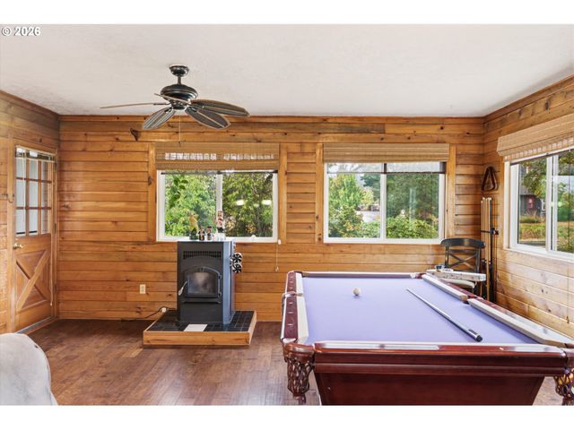 22740 Ne HIGHWAY 240, Newberg, OR 97132