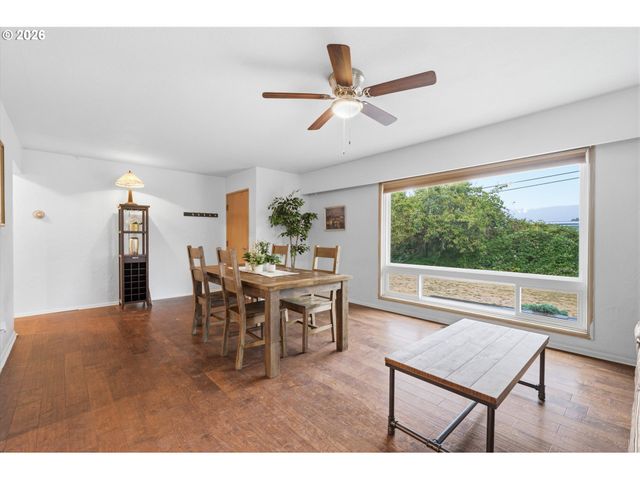 22740 Ne HIGHWAY 240, Newberg, OR 97132