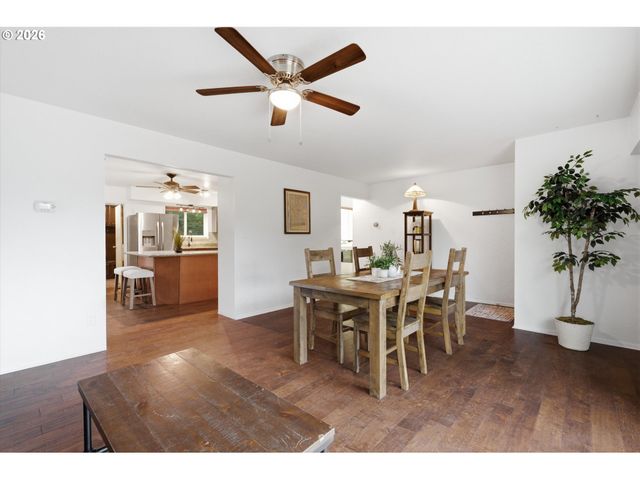 22740 Ne HIGHWAY 240, Newberg, OR 97132