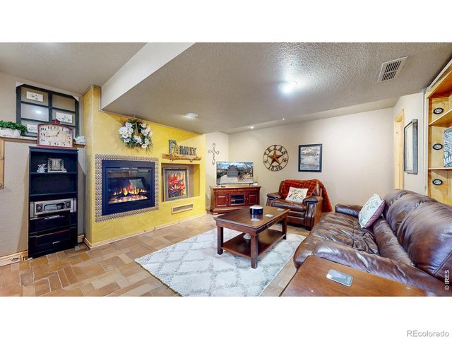 618 18th Street SW, Loveland, CO 80537