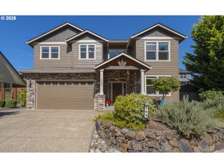 185 MUIRFIELD Ave Se, Salem, OR 97306
