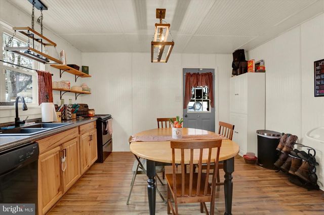 20 GOODMAN AVE, Lewistown, PA 17044