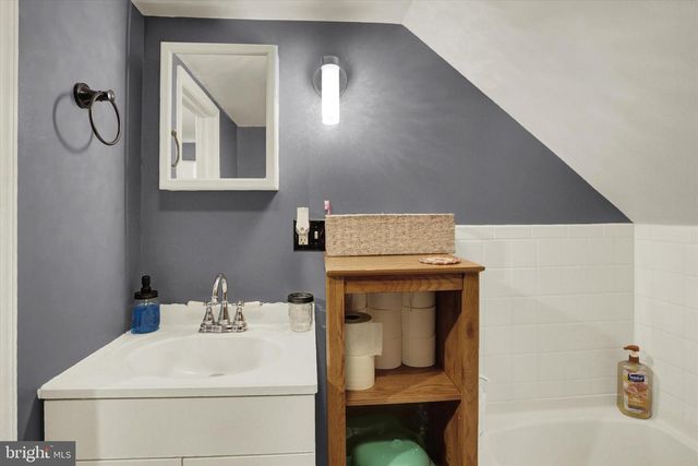 20 GOODMAN AVE, Lewistown, PA 17044