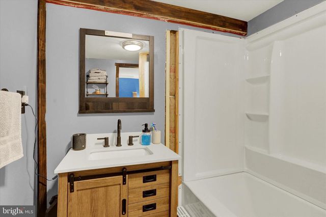 20 GOODMAN AVE, Lewistown, PA 17044