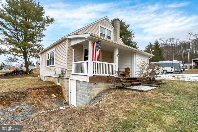 20 GOODMAN AVE, Lewistown, PA 17044