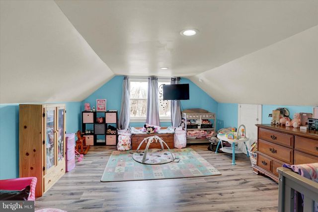 20 GOODMAN AVE, Lewistown, PA 17044