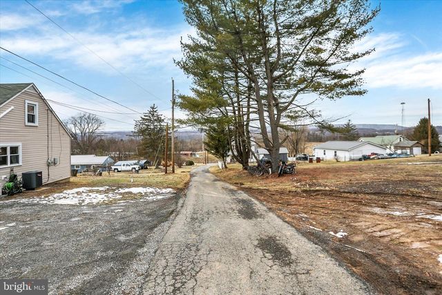 20 GOODMAN AVE, Lewistown, PA 17044