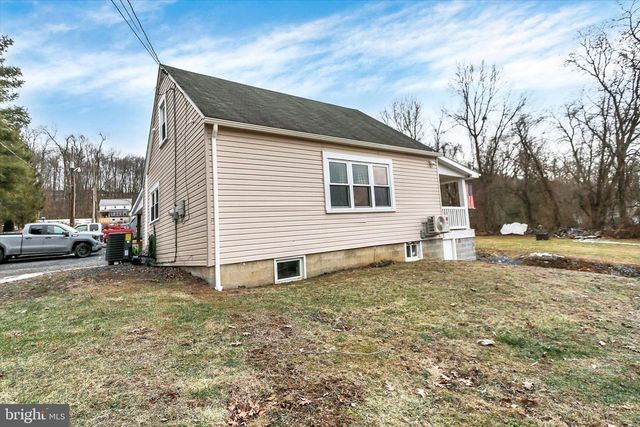 20 GOODMAN AVE, Lewistown, PA 17044