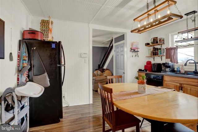 20 GOODMAN AVE, Lewistown, PA 17044