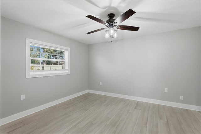 845 SNELL ISLE BOULEVARD NE, St Petersburg, FL 33704