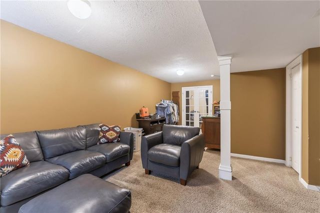 6209 NE 48TH Terrace, Kansas City, MO 64119
