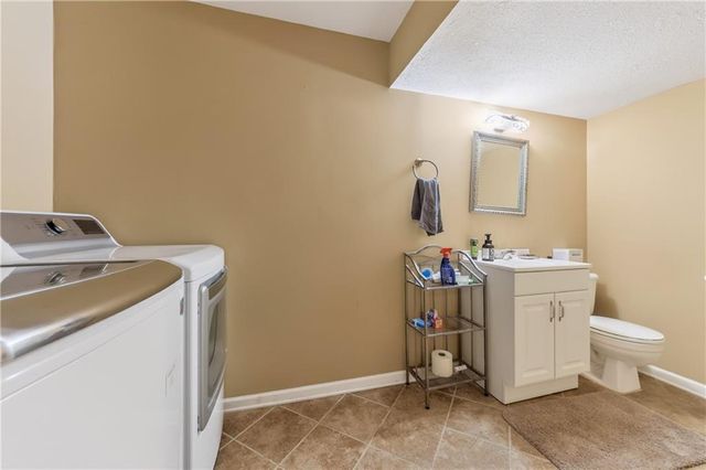 6209 NE 48TH Terrace, Kansas City, MO 64119