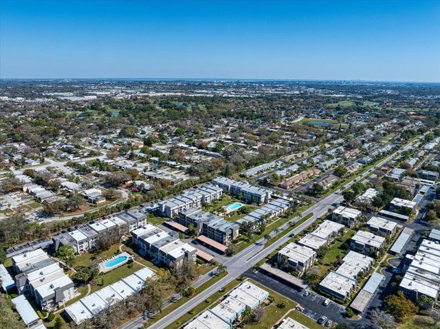 8693 BARDMOOR BOULEVARD 205B, Seminole, FL 33777