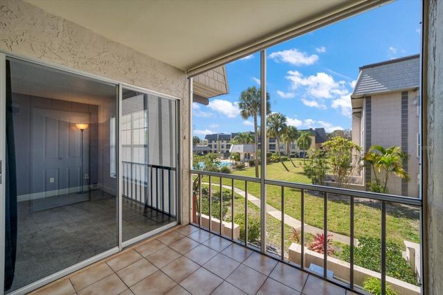 8693 BARDMOOR BOULEVARD 205B, Seminole, FL 33777