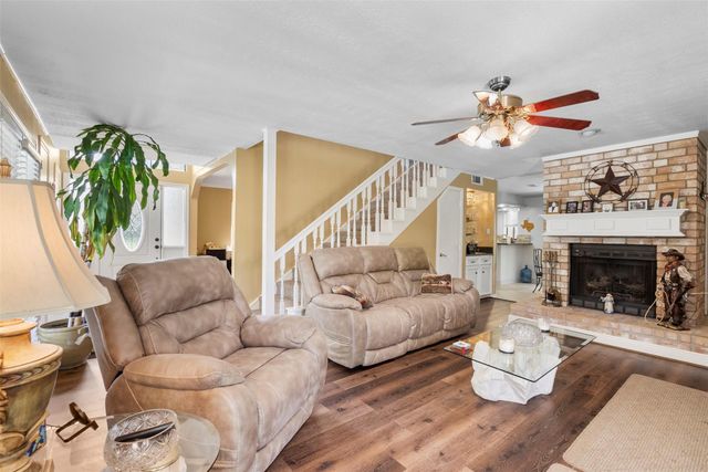 19511 Oak Station Drive, Humble, TX 77346