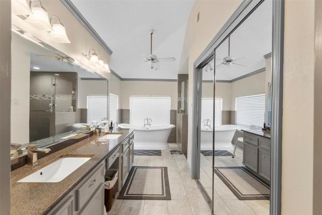 19511 Oak Station Drive, Humble, TX 77346