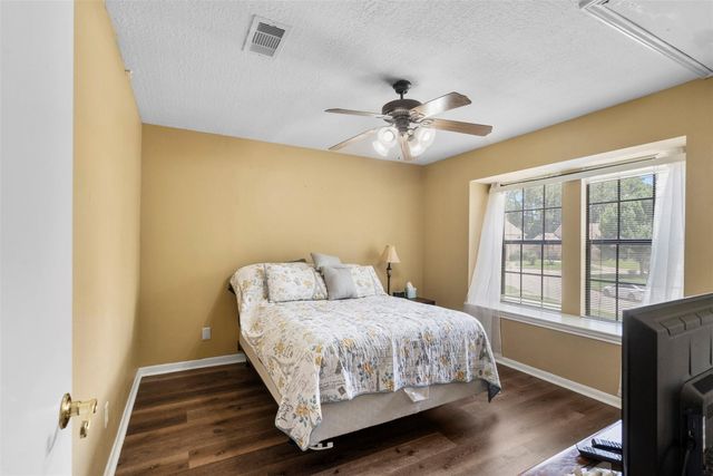 19511 Oak Station Drive, Humble, TX 77346