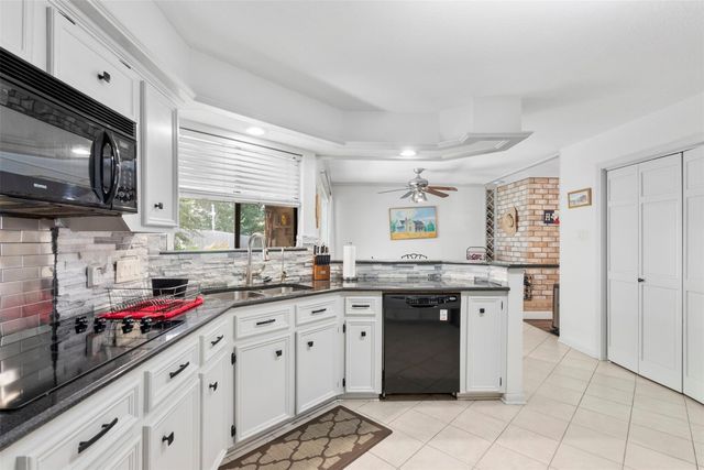 19511 Oak Station Drive, Humble, TX 77346