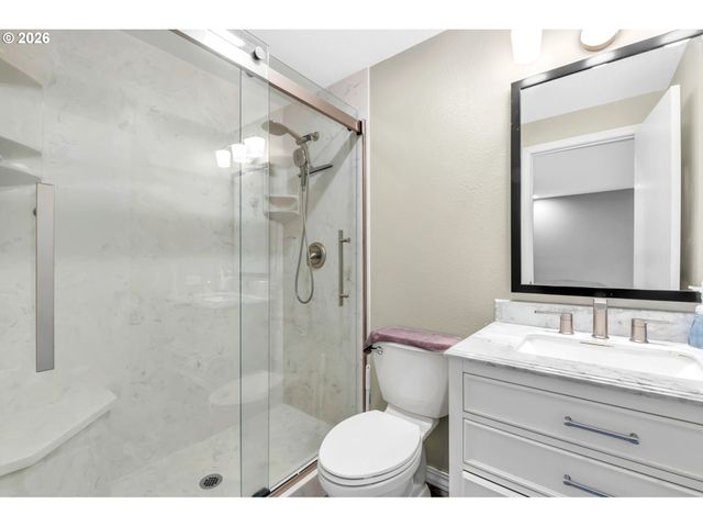 88020 KEOLA Ct, Springfield, OR 97478