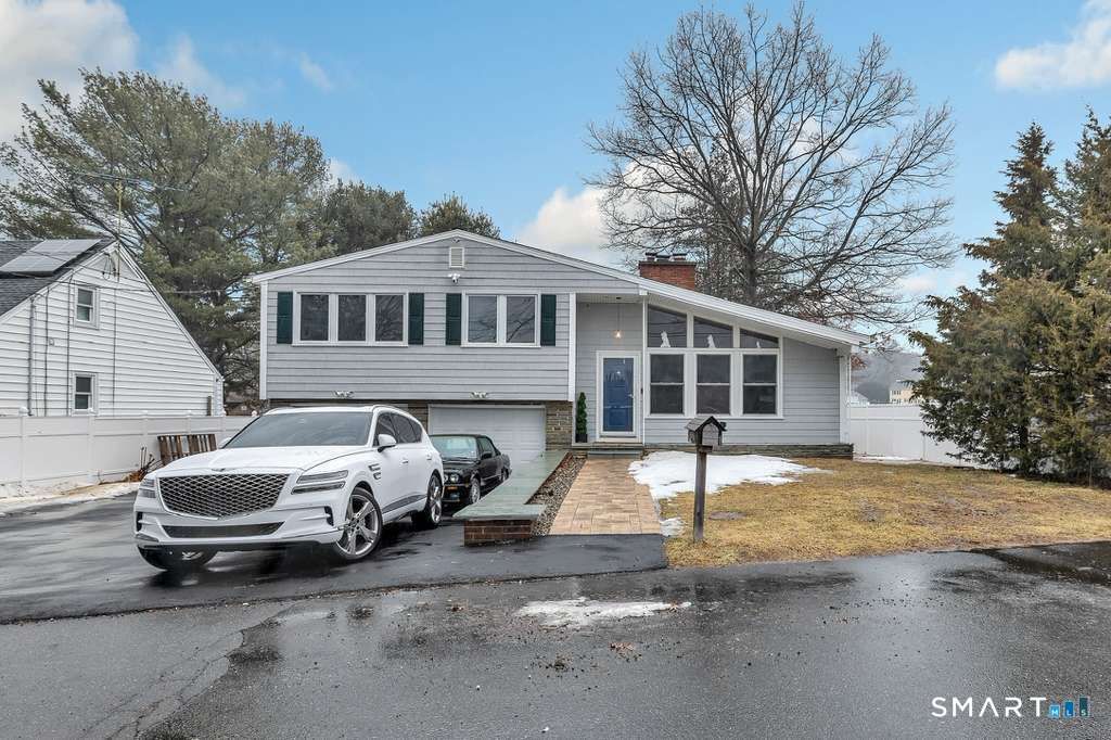 110 Grenelle Street, Bridgeport, CT 06606