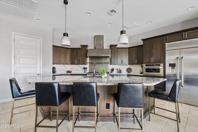 10332 E WAVELENGTH Avenue, Mesa, AZ 85212