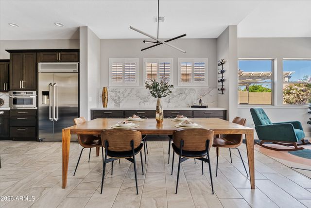 10332 E WAVELENGTH Avenue, Mesa, AZ 85212