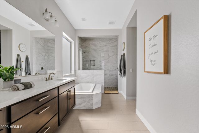 10332 E WAVELENGTH Avenue, Mesa, AZ 85212