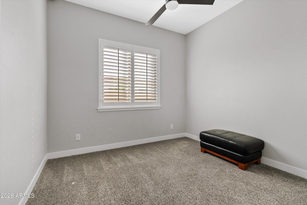 Image 26 of property listing at 10332 E WAVELENGTH Avenue, Mesa, AZ 85212