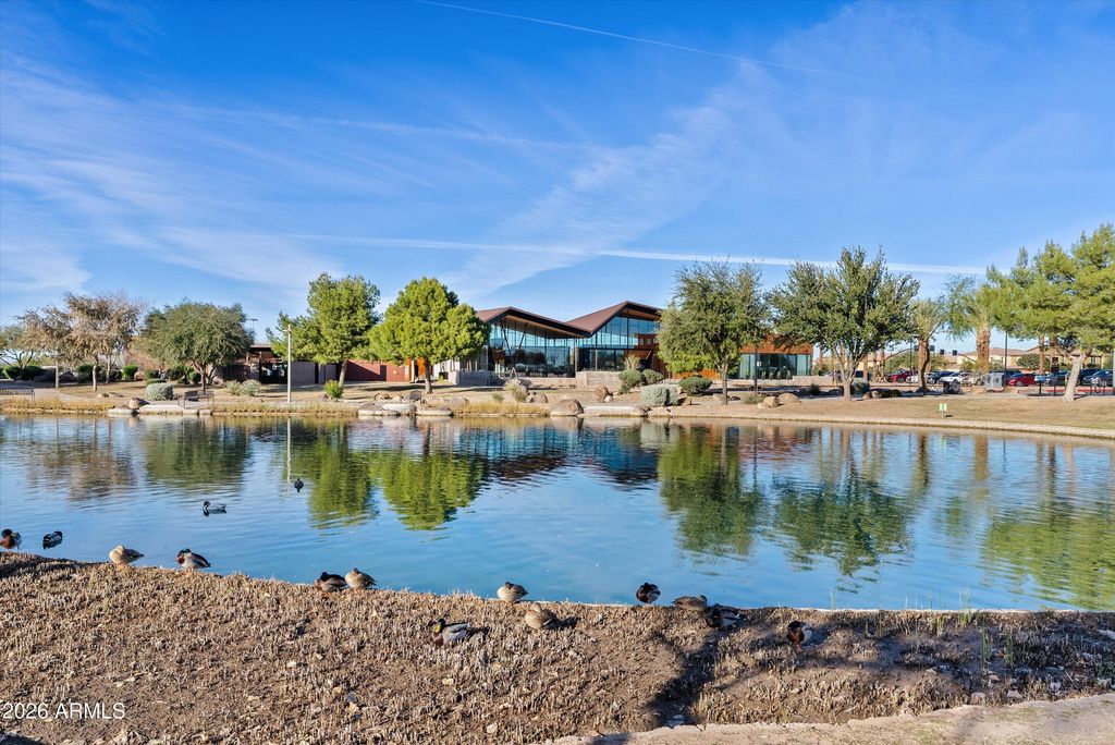 Image 60 of property listing at 10332 E WAVELENGTH Avenue, Mesa, AZ 85212