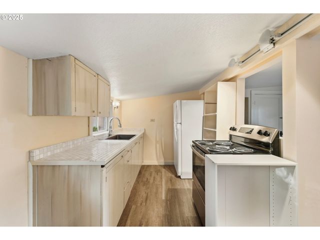 327 Powell Rd, Milton Freewater, OR 97862