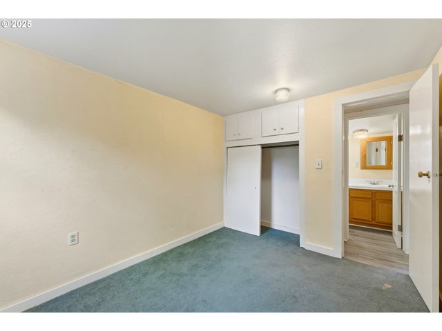 327 Powell Rd, Milton Freewater, OR 97862