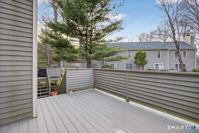 1925 Shepard Avenue 54, Hamden, CT 06518