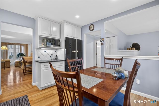 1925 Shepard Avenue 54, Hamden, CT 06518