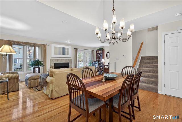 1925 Shepard Avenue 54, Hamden, CT 06518