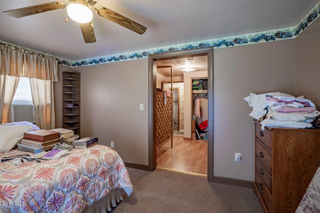 215 Landcastle Road, Church Hill, TN 37642