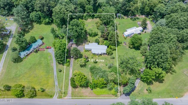 215 Landcastle Road, Church Hill, TN 37642