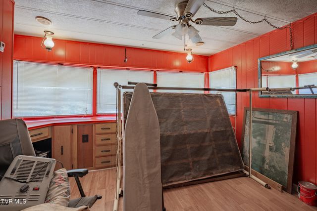215 Landcastle Road, Church Hill, TN 37642