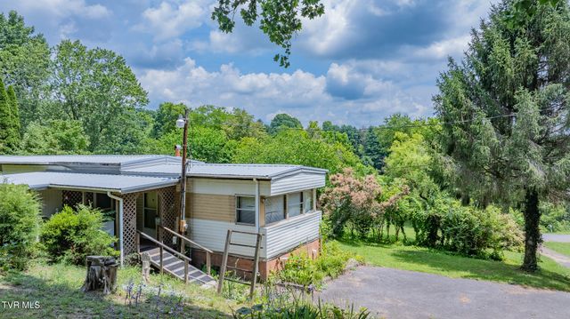 215 Landcastle Road, Church Hill, TN 37642