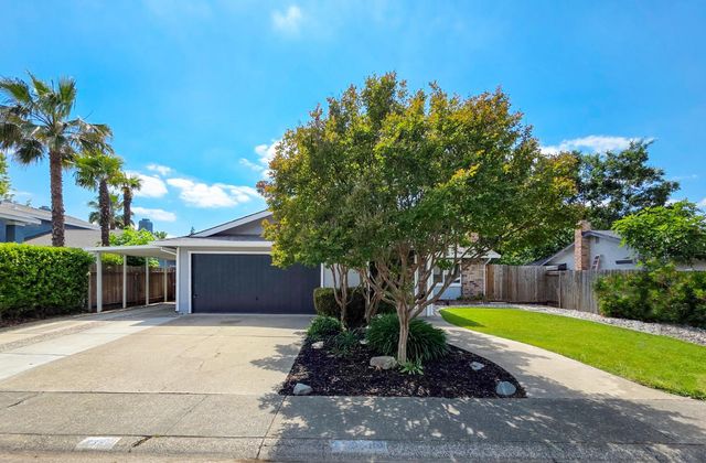 8384 Old Ranch Rd, Orangevale, CA 95662