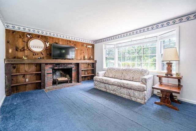 26 Adrena Ave, Barnstable, MA 02632