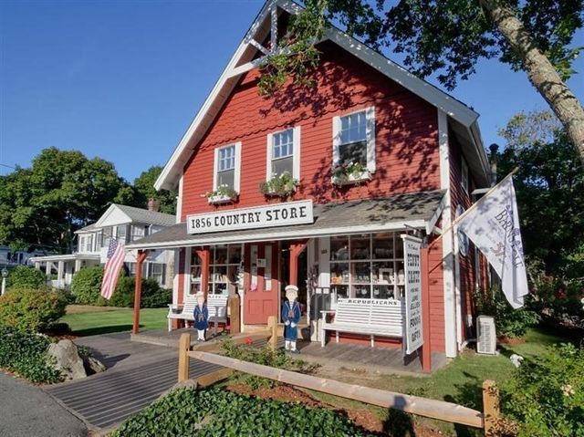 26 Adrena Ave, Barnstable, MA 02632