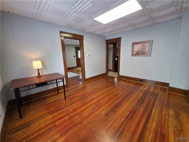 12 1st Street, Camillus, NY 13031