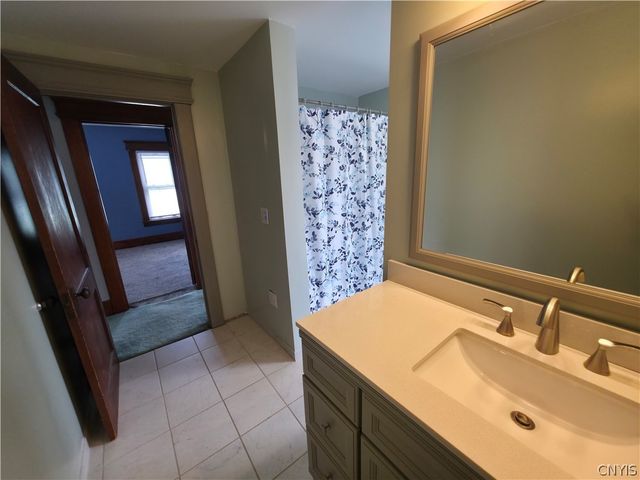 12 1st Street, Camillus, NY 13031