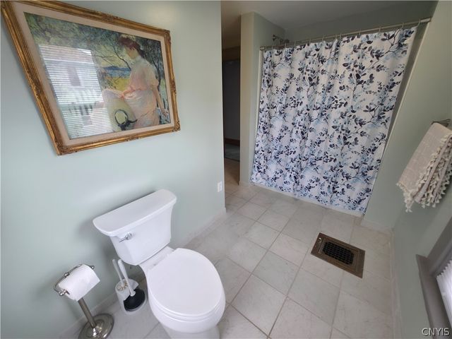 12 1st Street, Camillus, NY 13031