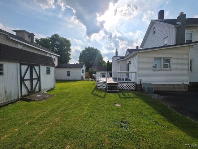 12 1st Street, Camillus, NY 13031