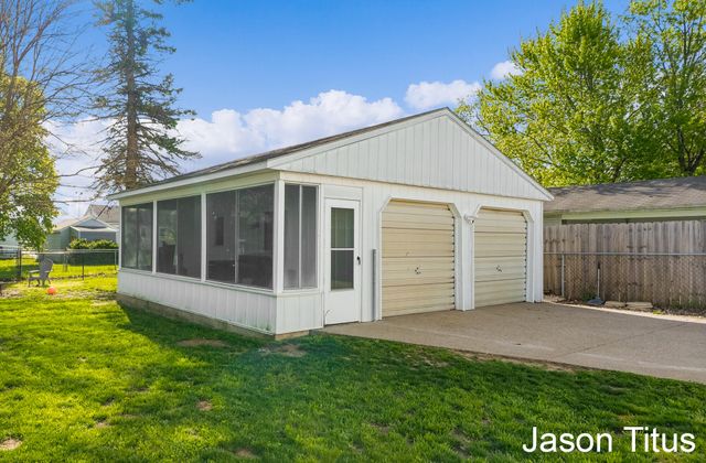 3332 Birchwood Avenue Sw, City Of Wyoming, MI 49548