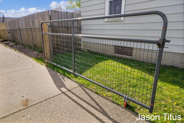 3332 Birchwood Avenue Sw, City Of Wyoming, MI 49548