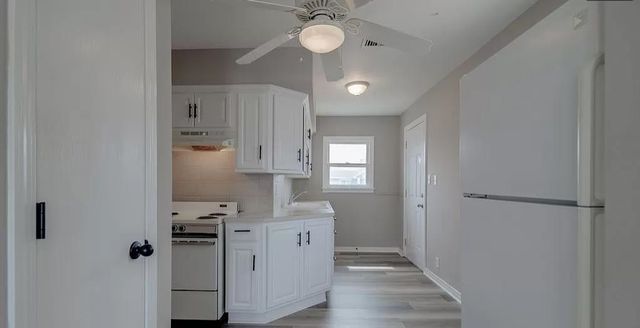 2801-2803 W elm, Wichita, KS 67203